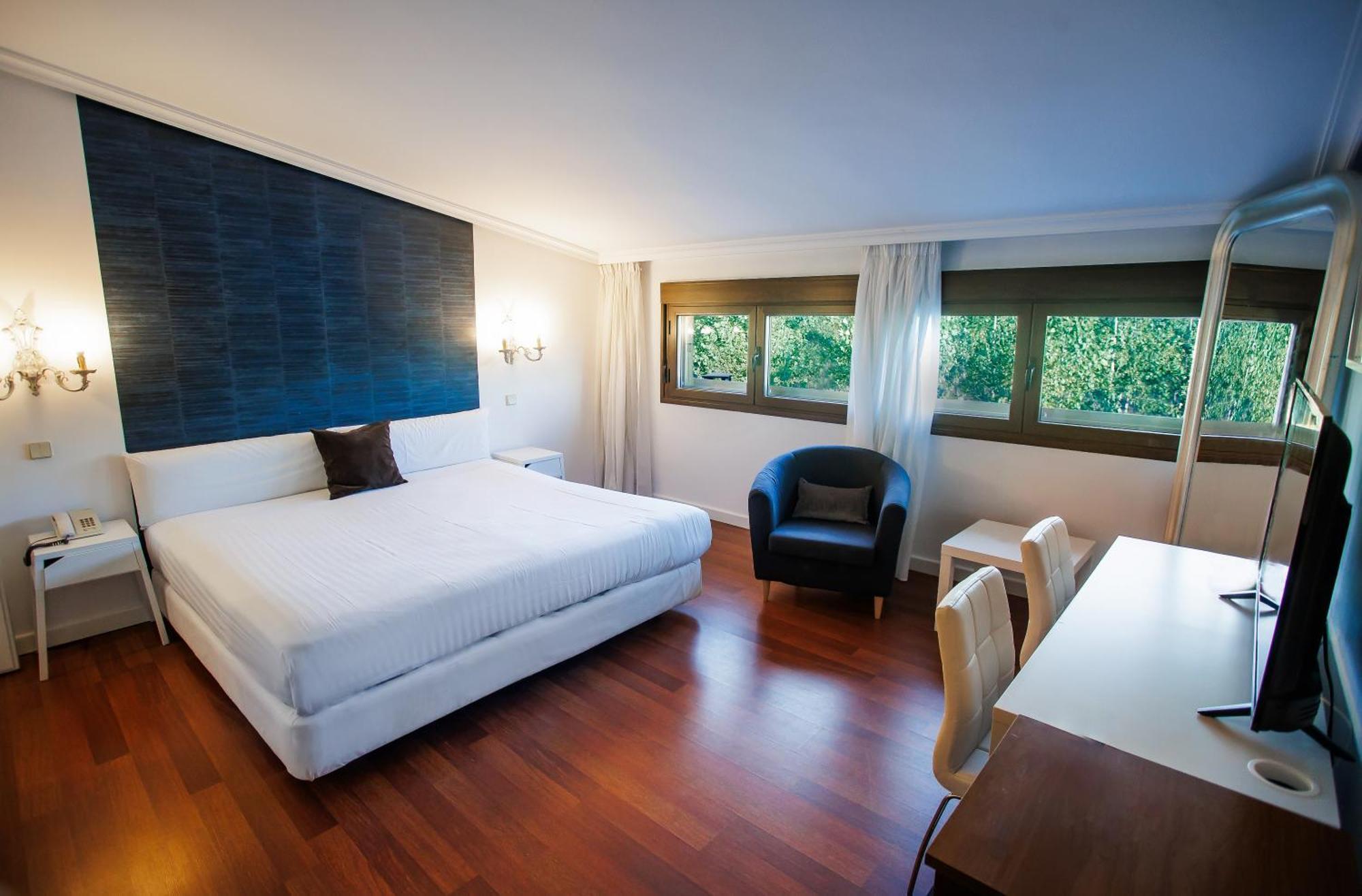 Hotel Conde Rodrigo II By Eme Hoteles Ciudad-Rodrigo Kültér fotó