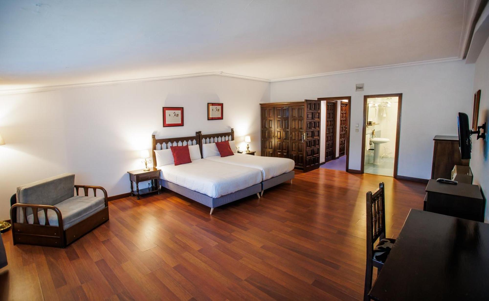 Hotel Conde Rodrigo II By Eme Hoteles Ciudad-Rodrigo Kültér fotó