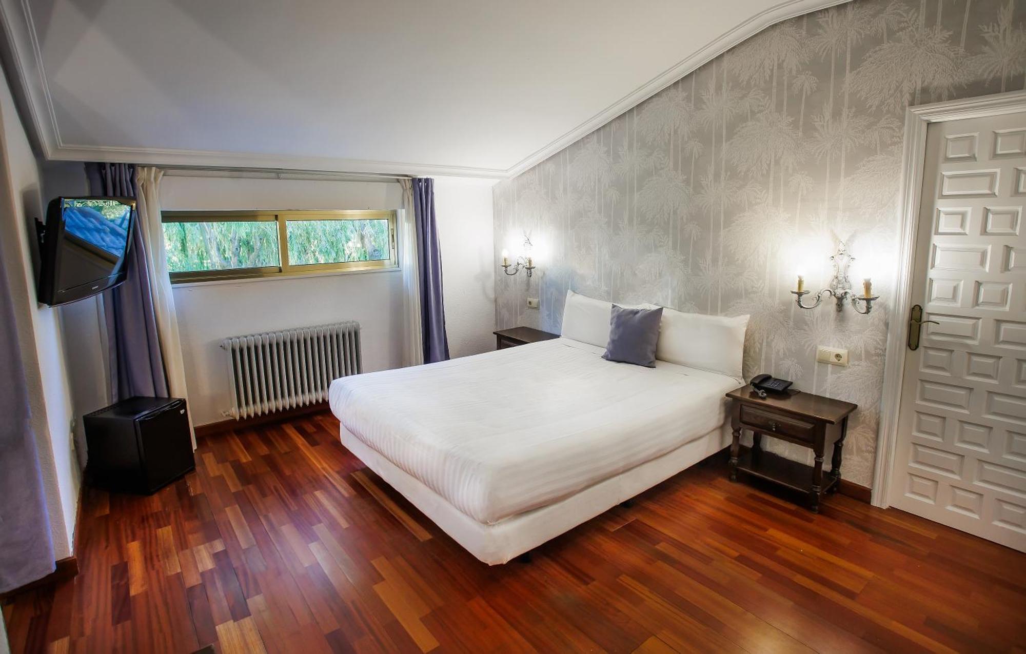 Hotel Conde Rodrigo II By Eme Hoteles Ciudad-Rodrigo Kültér fotó