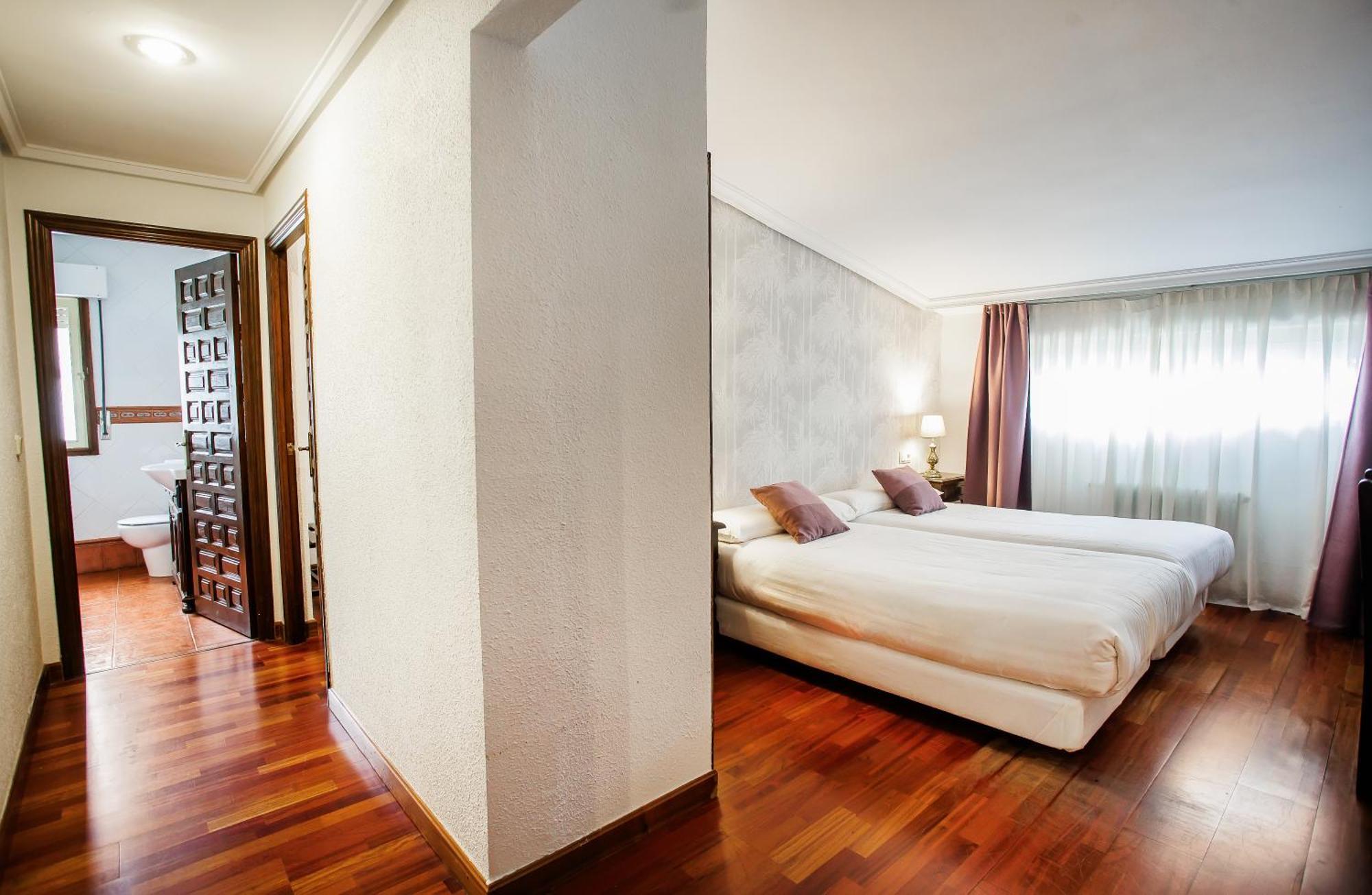 Hotel Conde Rodrigo II By Eme Hoteles Ciudad-Rodrigo Kültér fotó